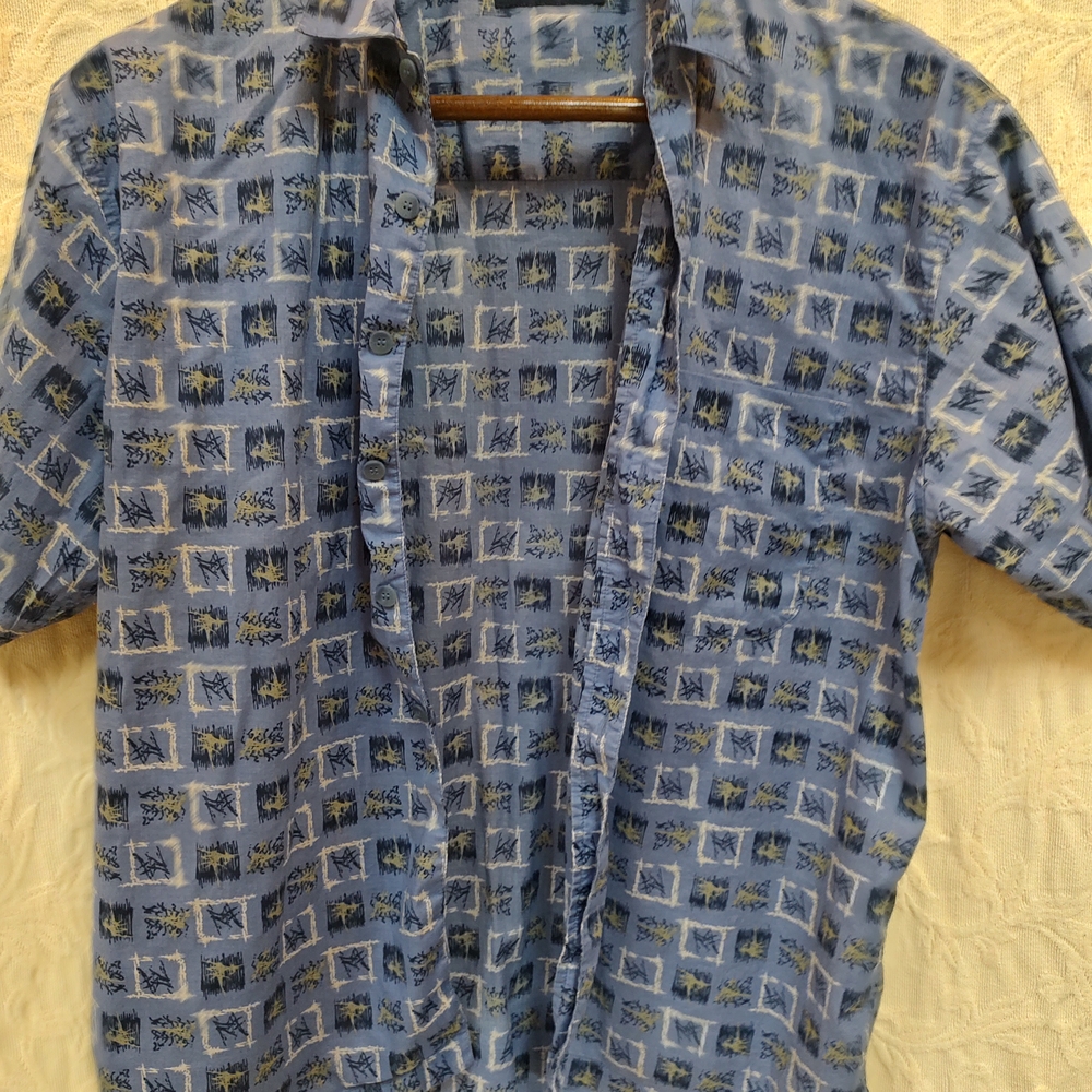 Ron Chereskin Men's Blue Patterned Shirt Size Large